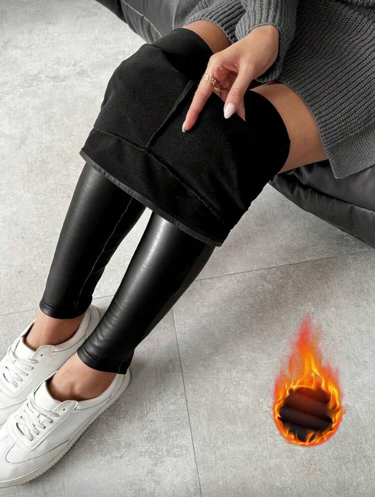 Calza de cuero sintético con forro térmico