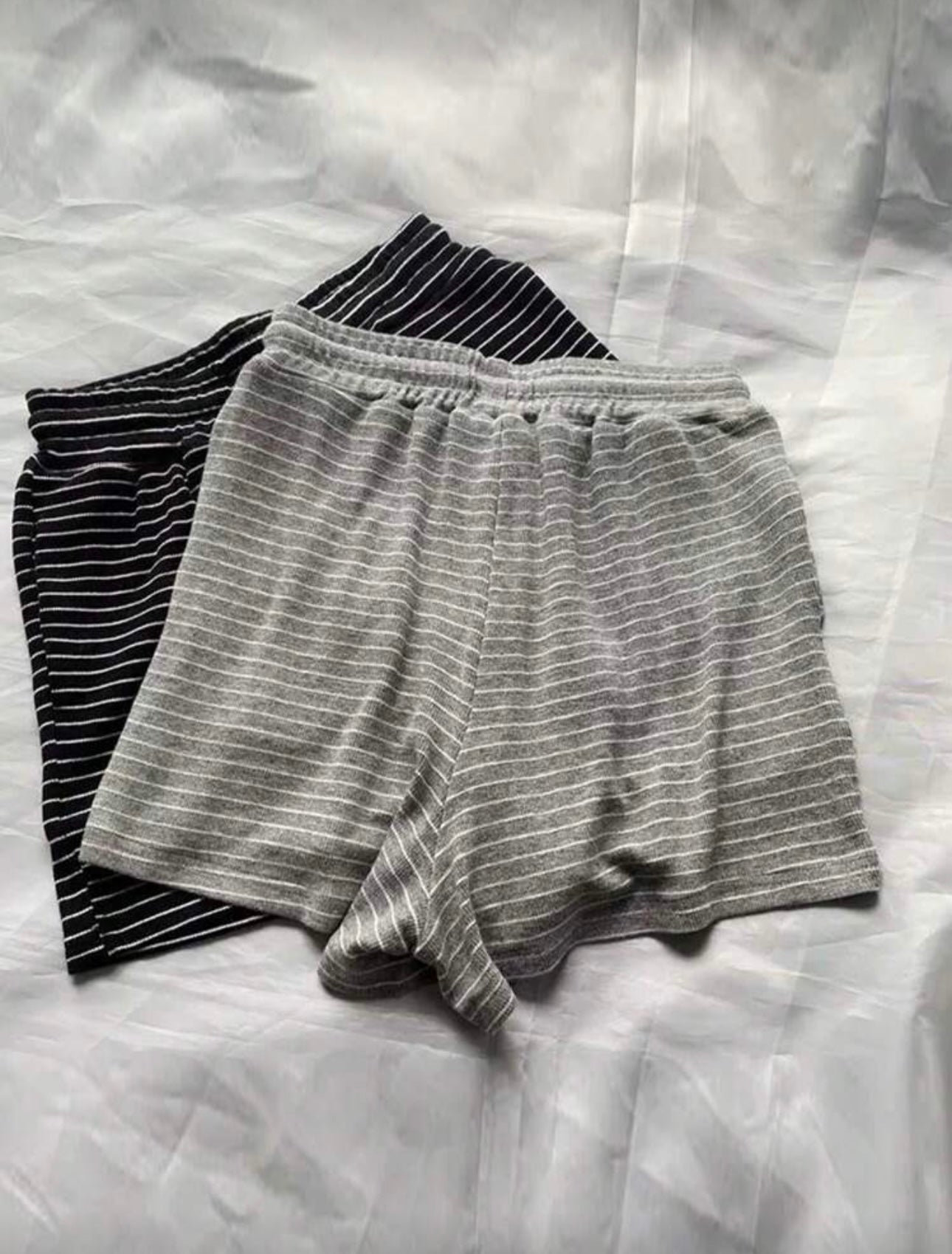 Short gris Attitoon cómodo y casual