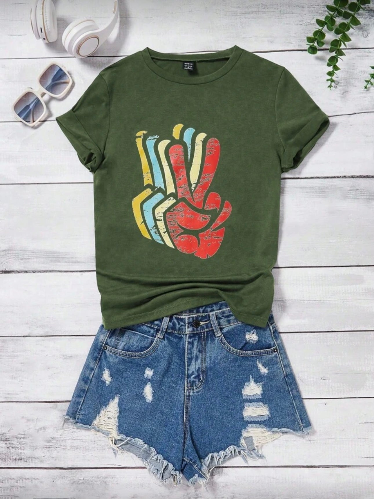 Camiseta EMERY ROSE con estampado gráfico