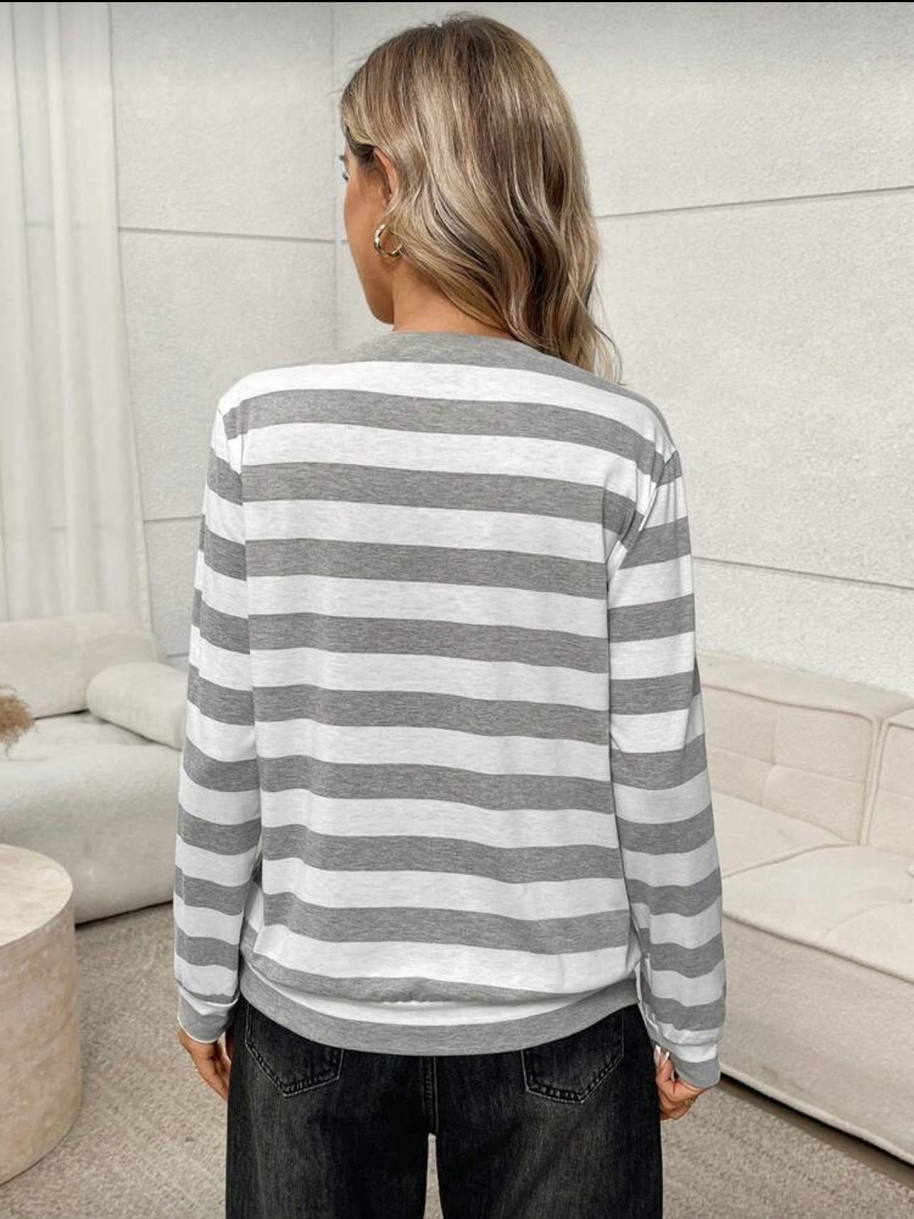 Sudadera Easowa gris a rayas