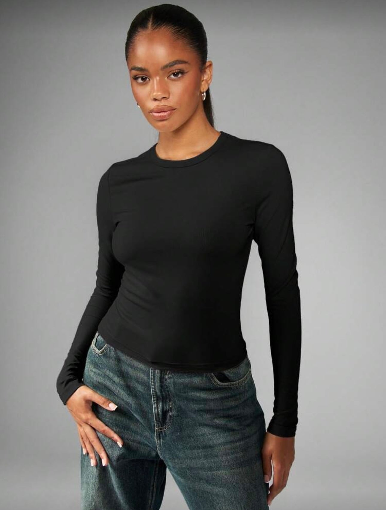 Camiseta negra MISSGUIDED manga larga básica