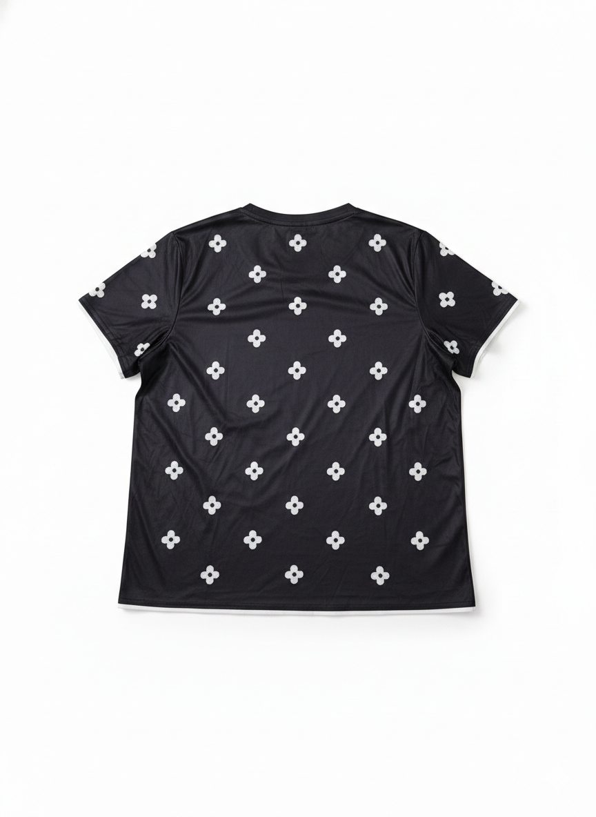 Remera Negra Estampada