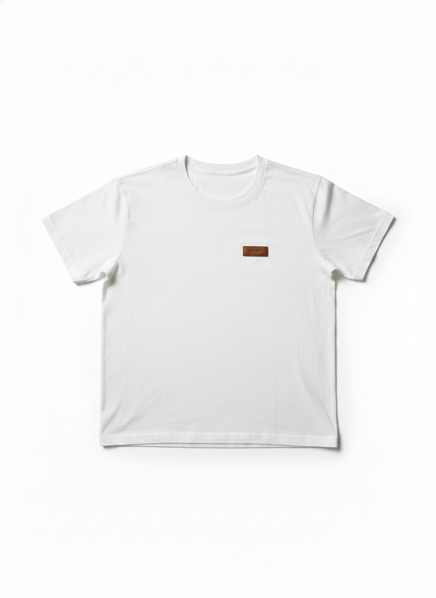 Remera Básica Lisa de Algodón con Detalle Frontal