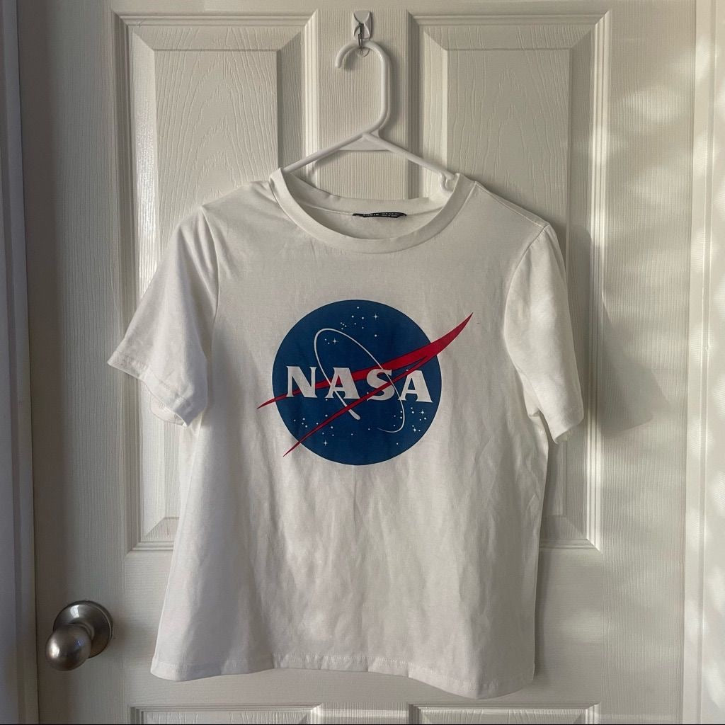 Remera Básica NASA